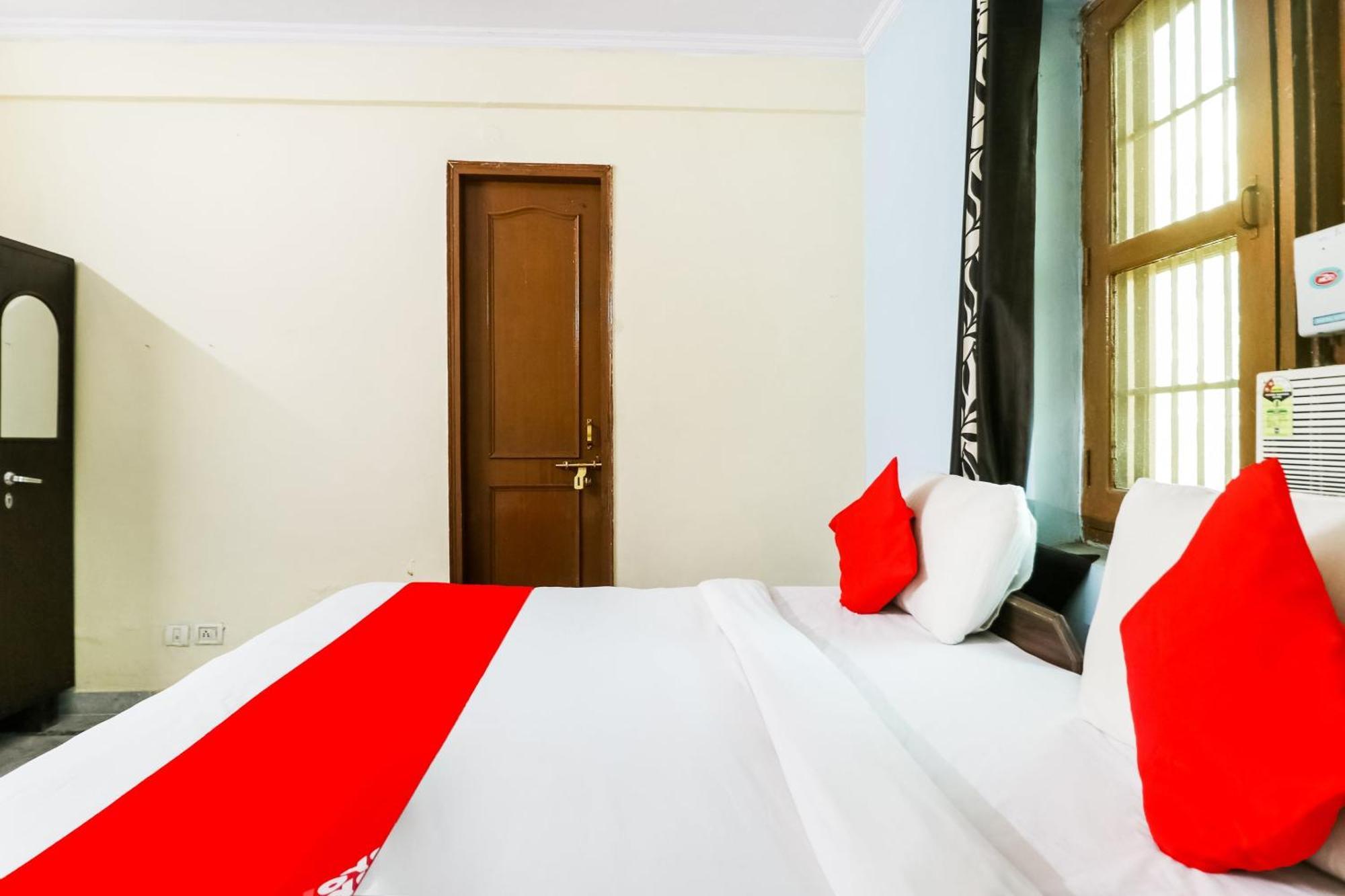 Hotel OYO Flagship 73770 Maurya Residency Gurgaon Exterior foto