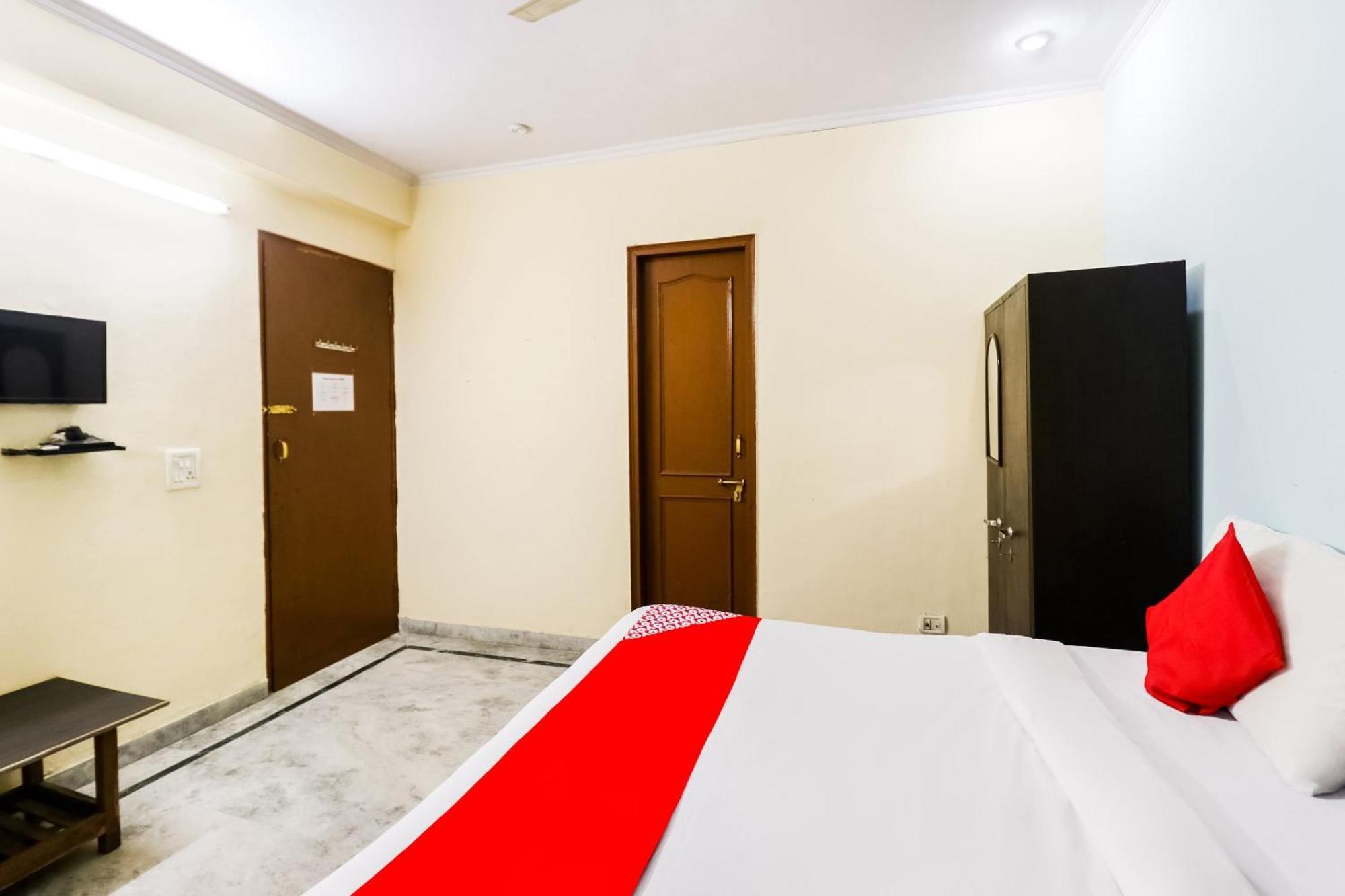 Hotel OYO Flagship 73770 Maurya Residency Gurgaon Exterior foto